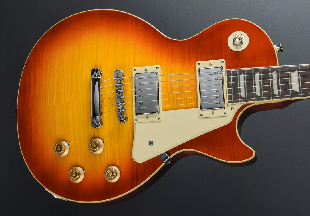“Inspired by Gibson Collection” Les Paul Standard 50’s Figured Top – W